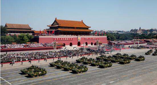 長城潤滑油為抗戰(zhàn)勝利70周年閱兵保駕護(hù)航